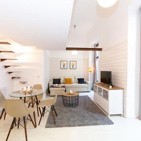 Apartamentos Puerta Del Sol I Madrid Kültér fotó