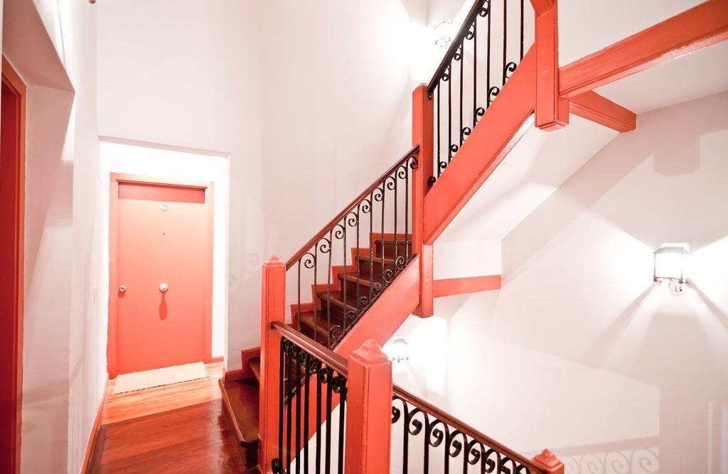 Apartamentos Puerta Del Sol I Madrid Szoba fotó