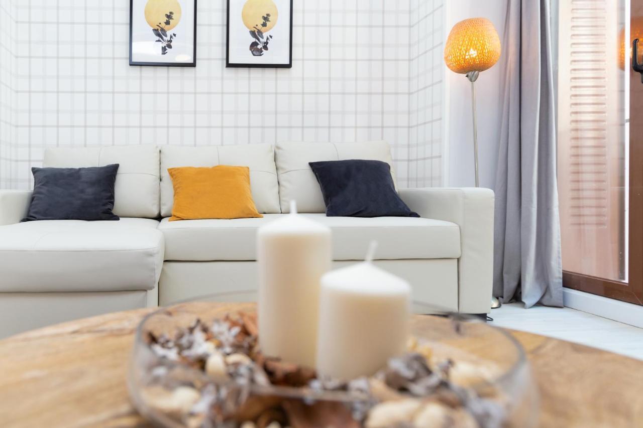 Apartamentos Puerta Del Sol I Madrid Kültér fotó