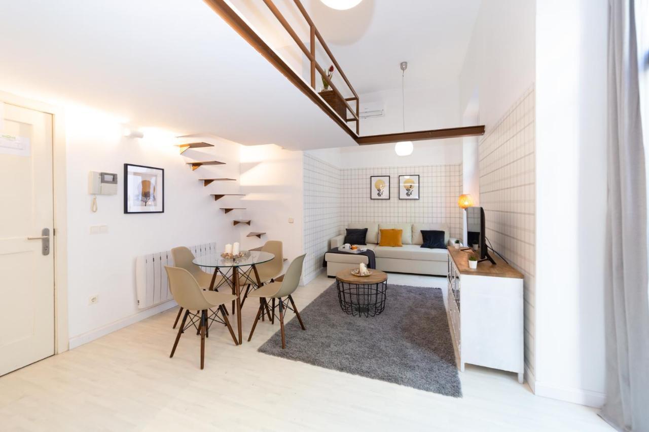 Apartamentos Puerta Del Sol I Madrid Kültér fotó