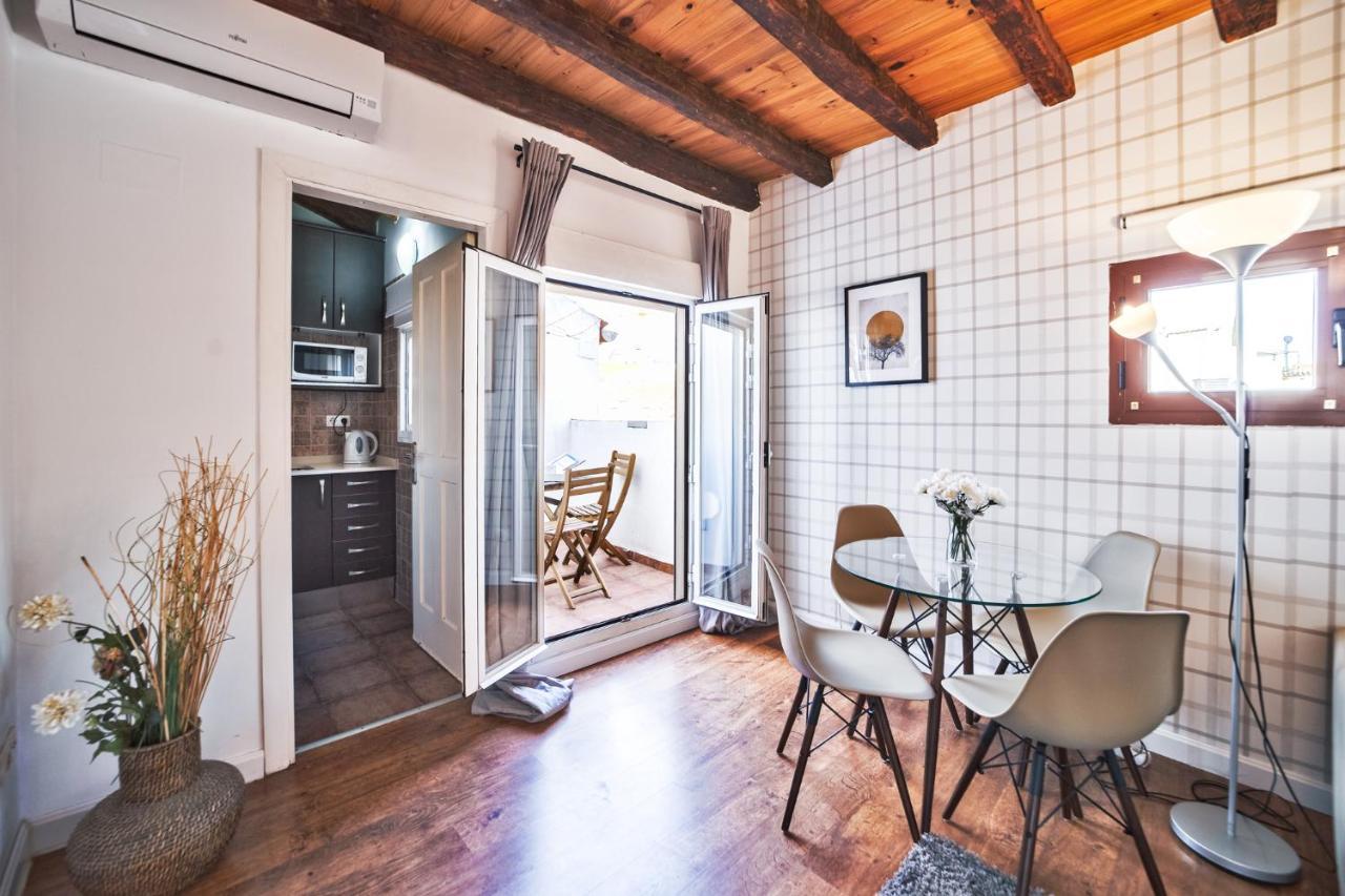 Apartamentos Puerta Del Sol I Madrid Kültér fotó