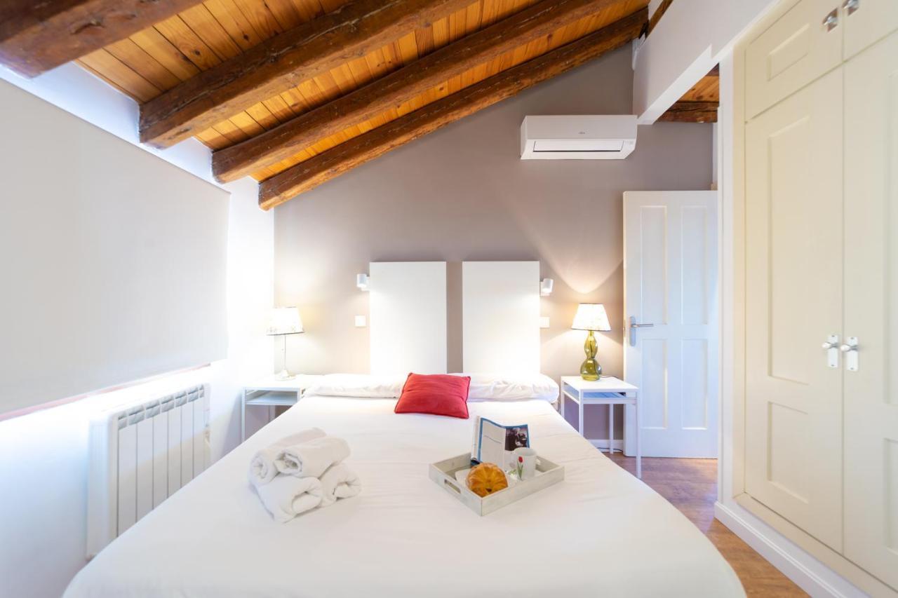 Apartamentos Puerta Del Sol I Madrid Kültér fotó