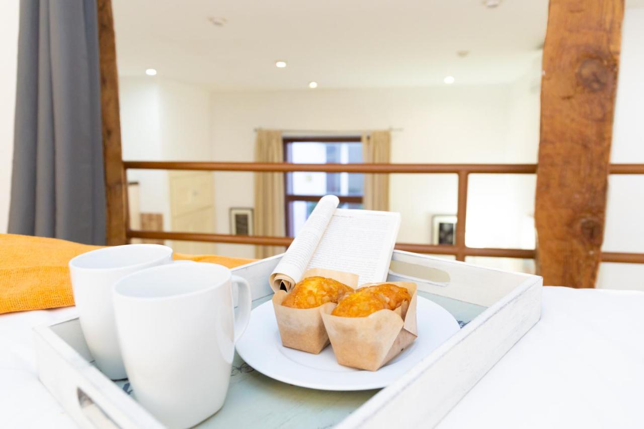 Apartamentos Puerta Del Sol I Madrid Kültér fotó