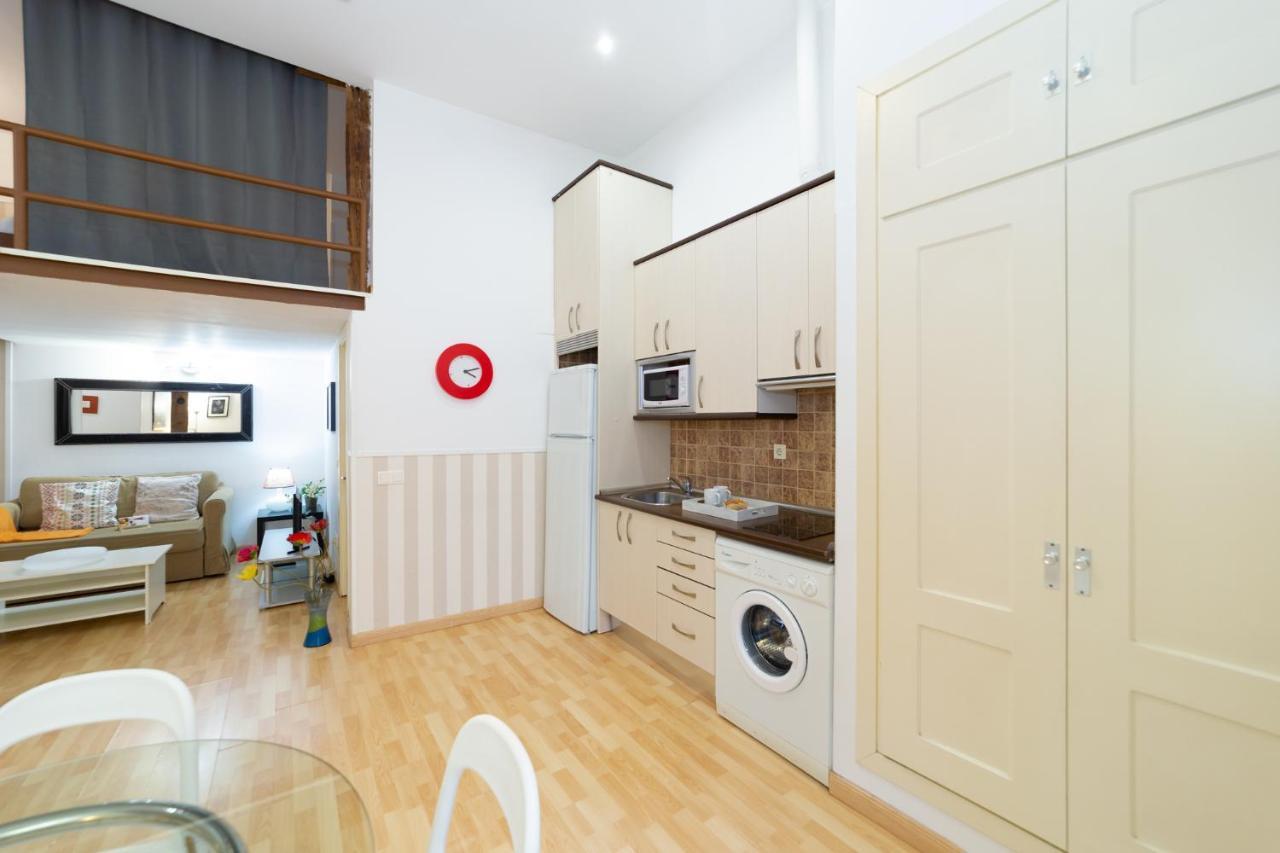 Apartamentos Puerta Del Sol I Madrid Kültér fotó